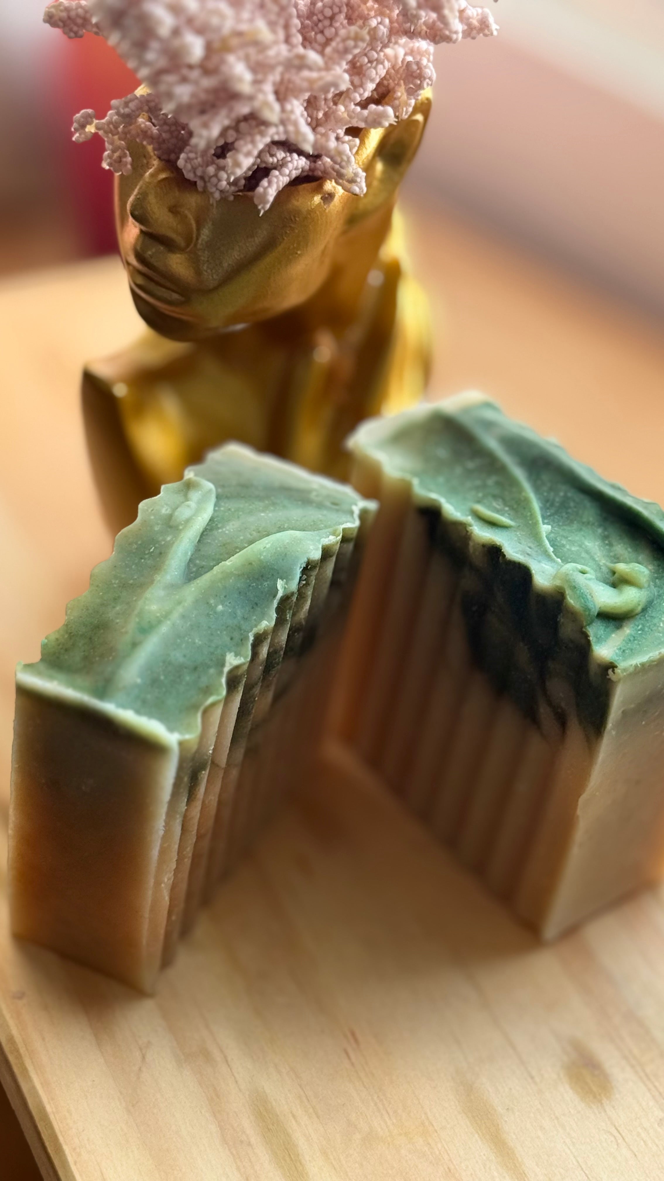 Manuka Honey, Oregano & China