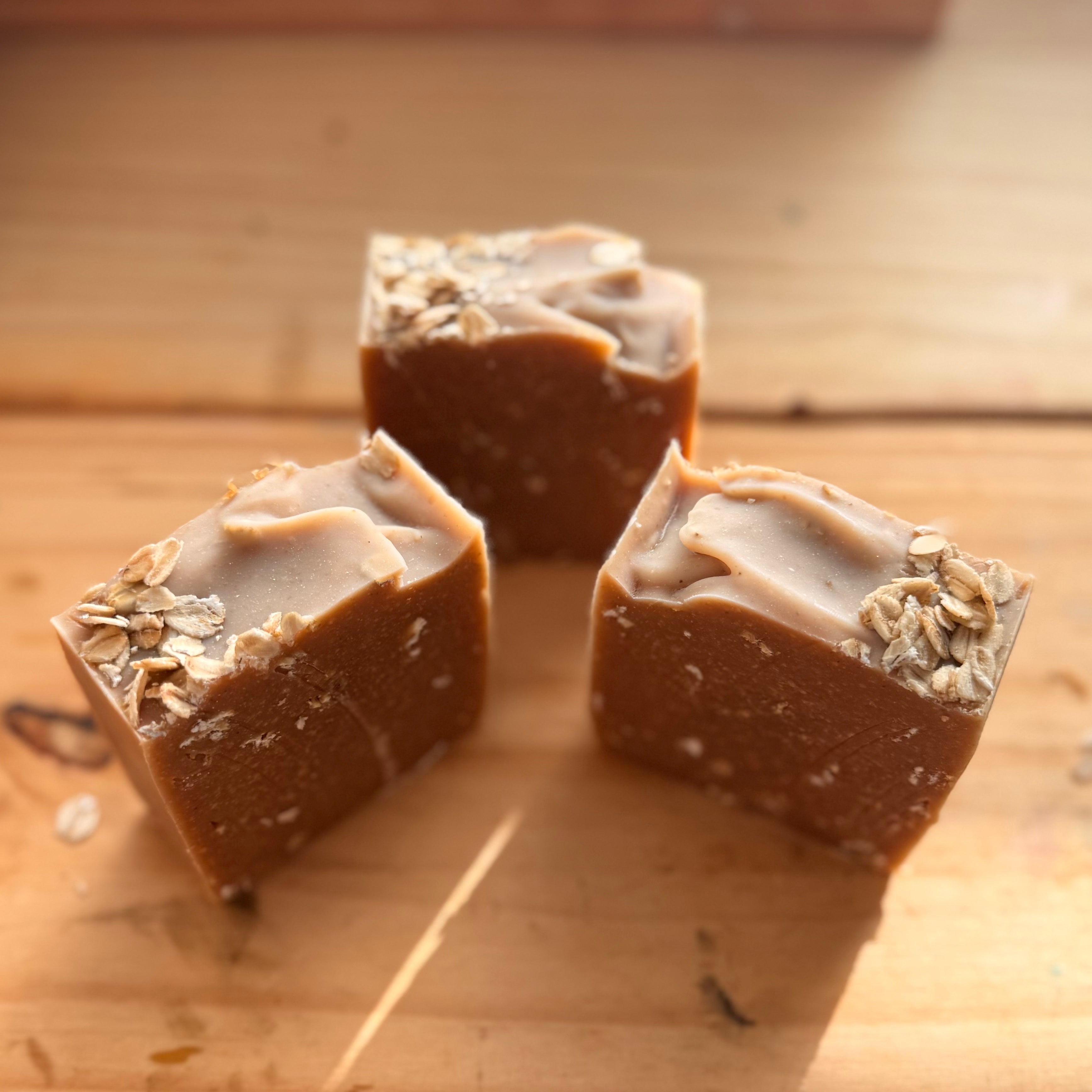 Almendra & Manuka Honey